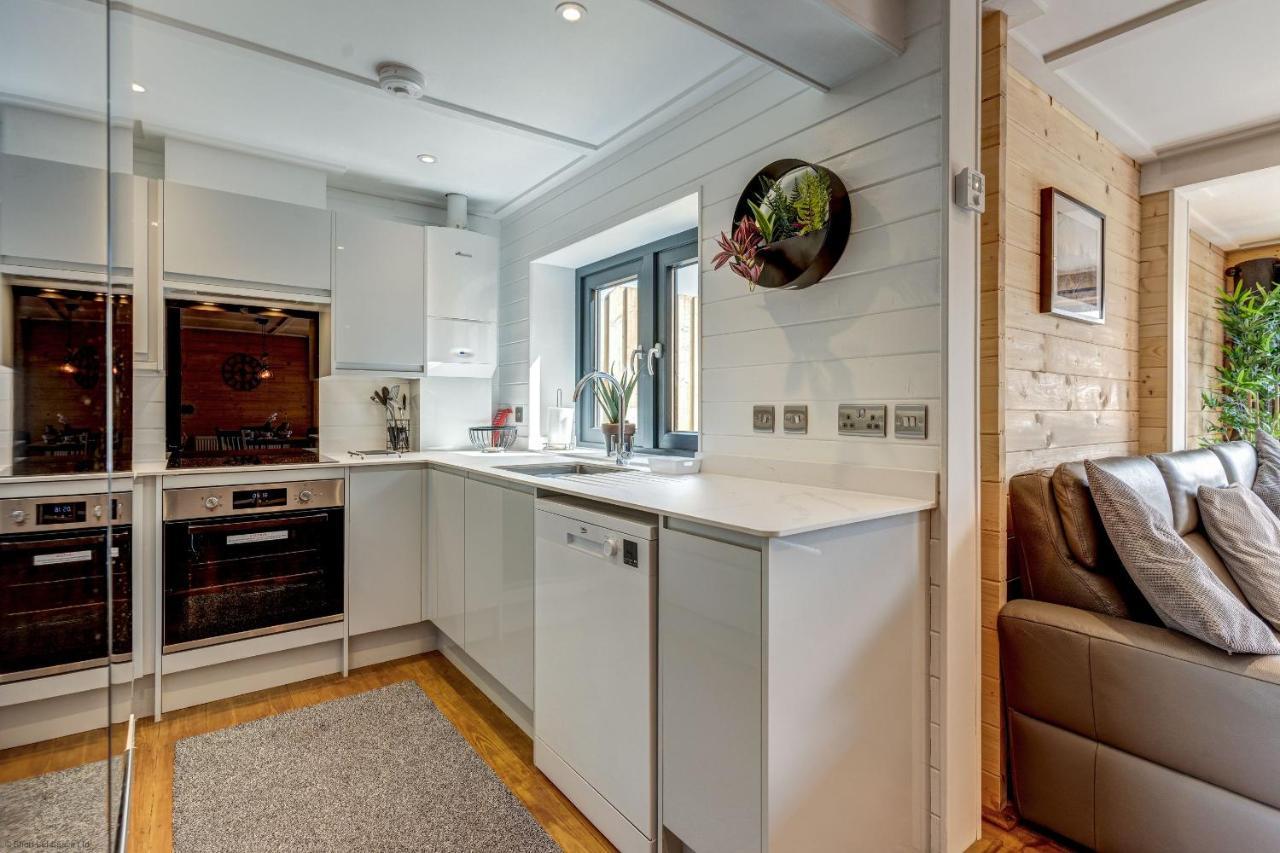 Buttercup Lodge Benson Екстер'єр фото